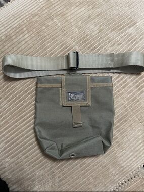 Max Edition Olive Drop Pouch with Adjustable Belt Large belt